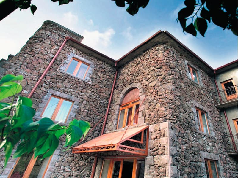 Mirhav
