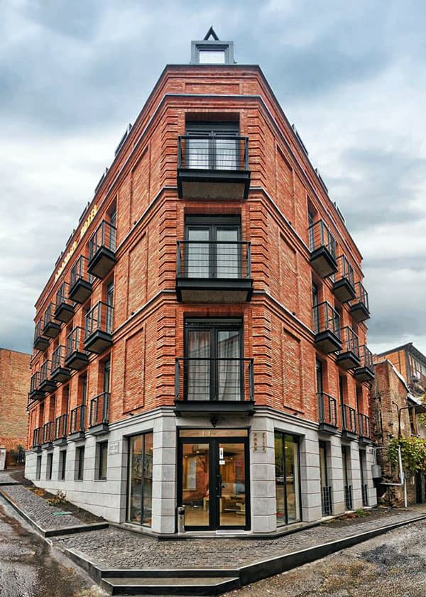 Bridge Boutique
