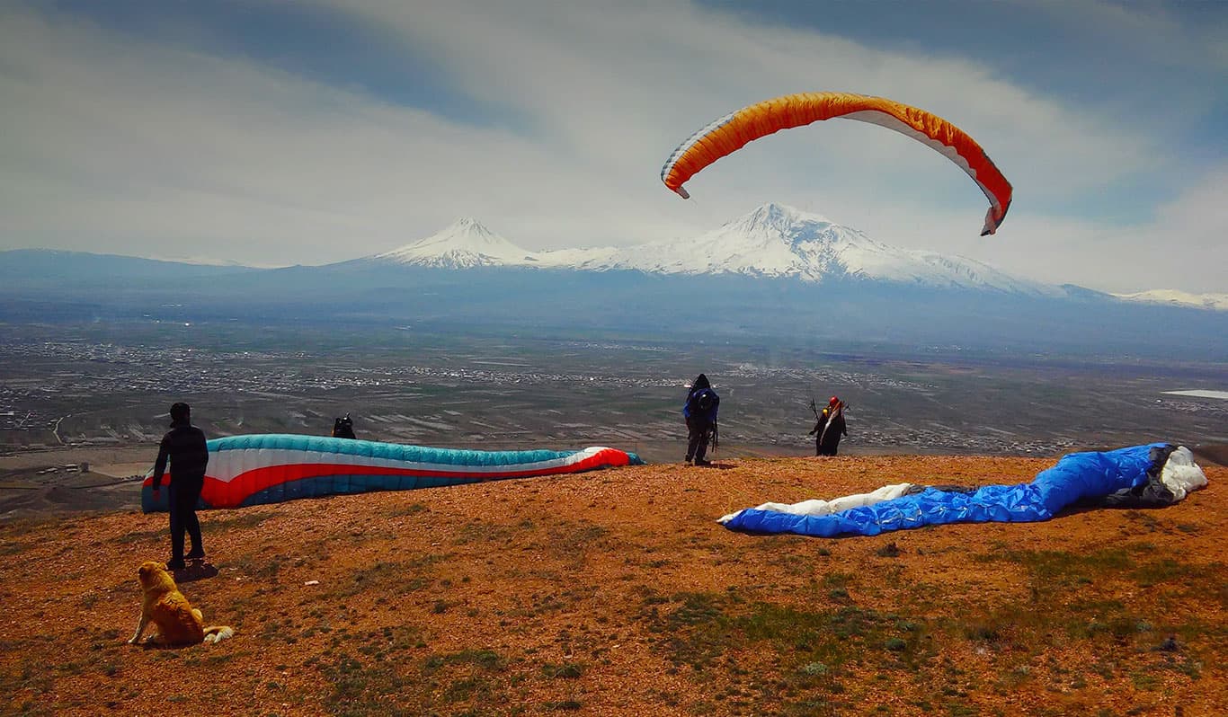 Vol en parapente au dessus de l'Arménie